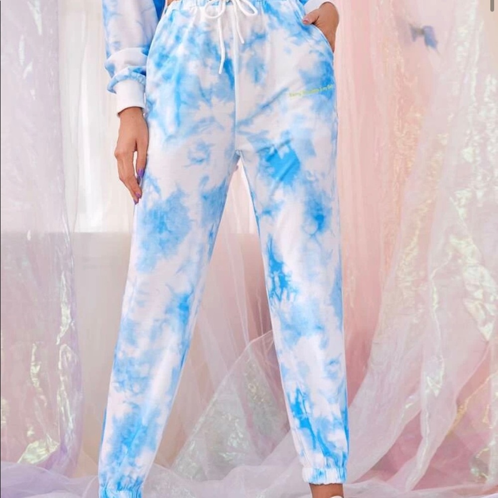 SHEIN size XS blue and white tie dye sweats